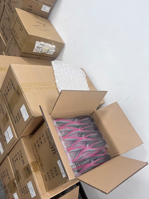 50K IDC Connectors Shipped to Mexico | Hong YiAn Reliable Supplier